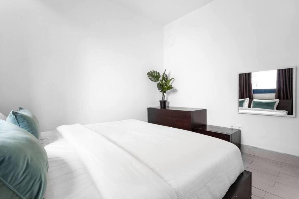 Apartment 2bedroom With Balcony And Shelter1 Tel Aviv