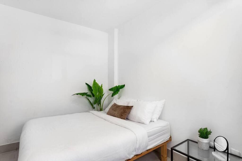 Apartment 2bedroom With Balcony And Shelter1 Tel Aviv